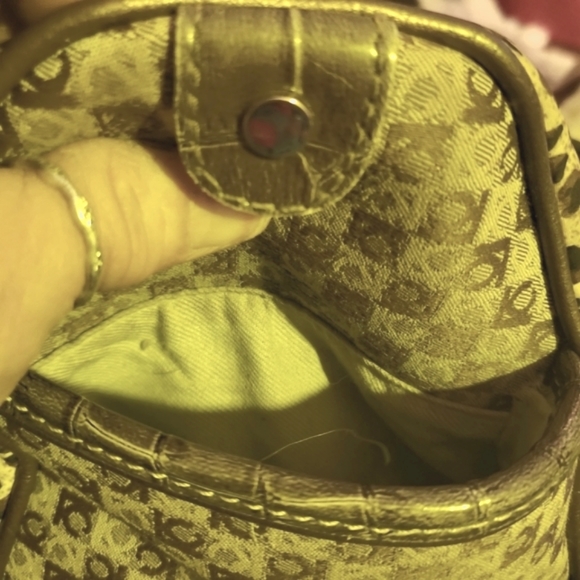 Liz Claiborne animal print satchel purse - Picture 8 of 10